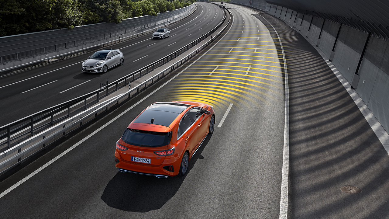 Kia Highway Driving Assist & Navigation-based Smart Cruise Control